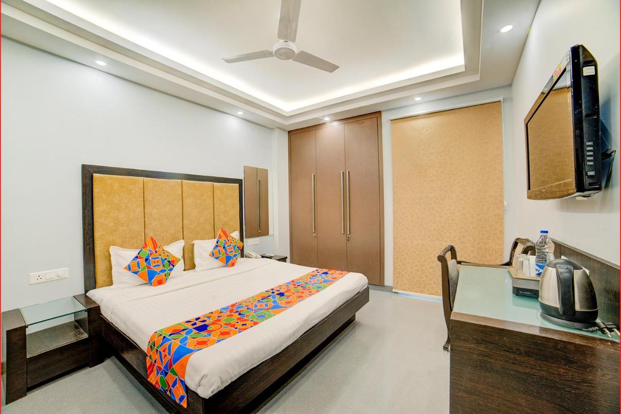 Fabhotel Exotica Greenpark Yeni Delhi Dış mekan fotoğraf